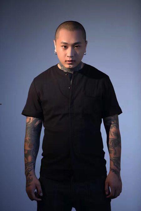 fz方丈个人资料,揭秘网络红人背后的传奇人生